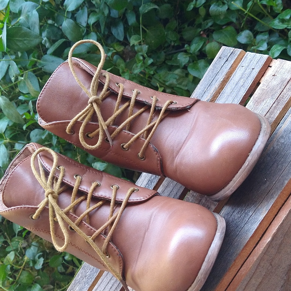 Cathy Jean Brown Ankle Boots